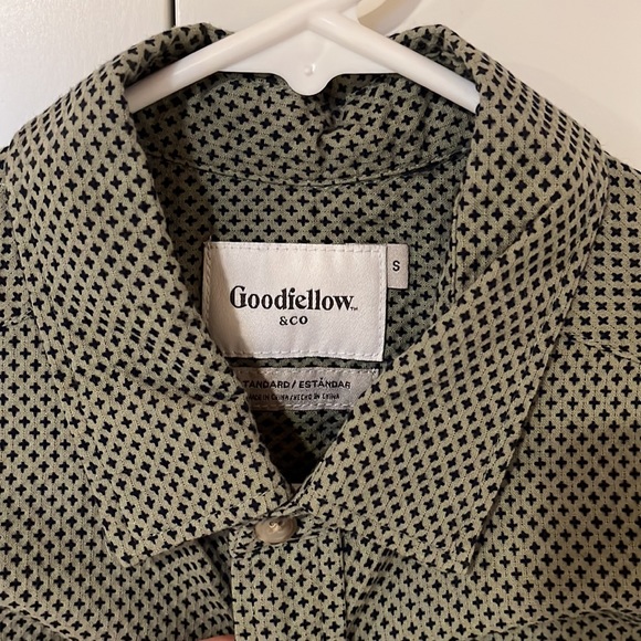 Goodfellow & Co Short Sleeve Button Up - Picture 3 of 7